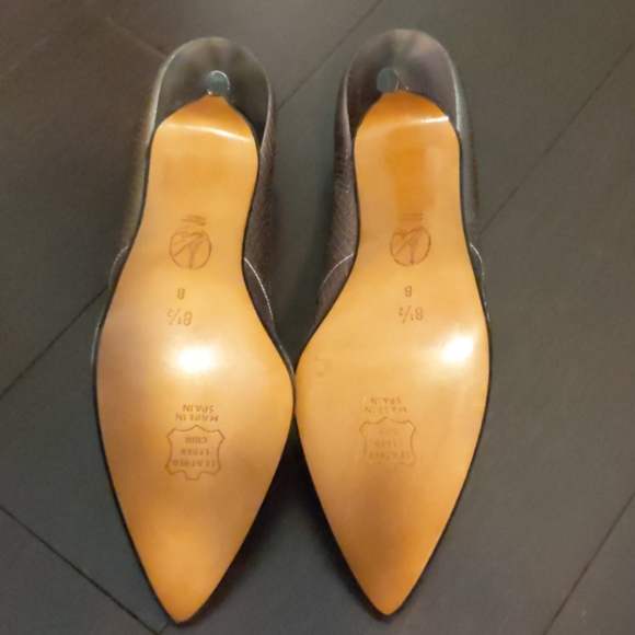 High Heels - Picture 7 of 7